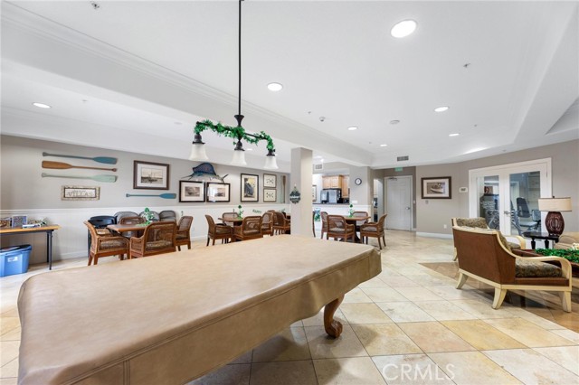 2750 Artesia Unit: 458