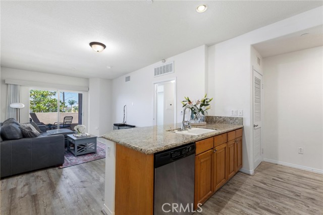 2750 Artesia Unit: 458