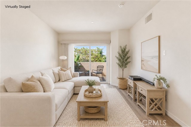 2750 Artesia Unit: 458