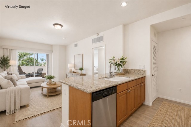 2750 Artesia Unit: 458