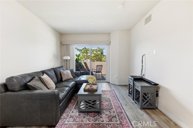 2750 Artesia Unit: 458