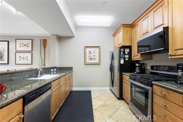 2750 Artesia Unit: 458