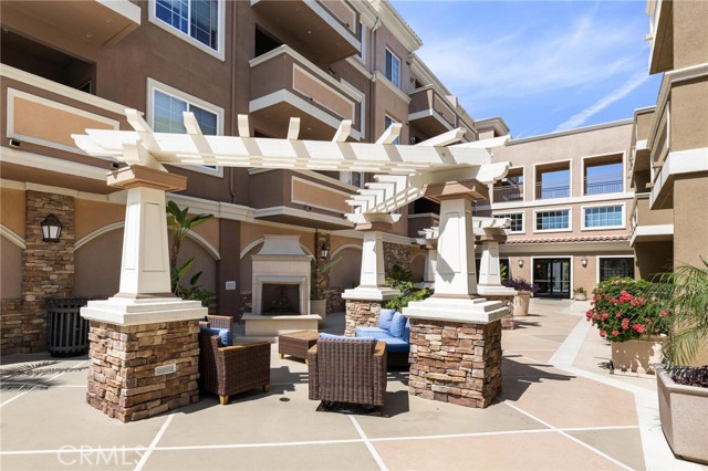 2750 Artesia Unit: 458