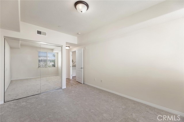 2750 Artesia Unit: 458