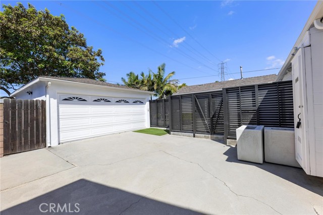 3219 Gibson PL