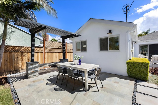 3219 Gibson PL
