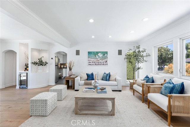3219 Gibson PL