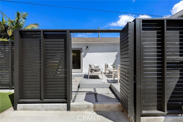 3219 Gibson PL