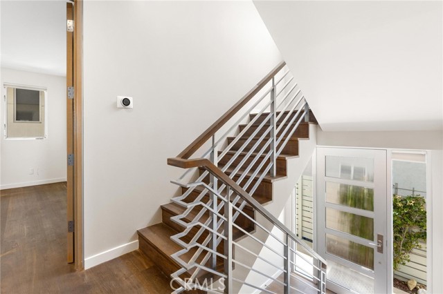 726 Loma DR