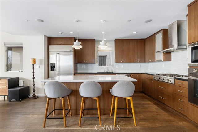 726 Loma DR