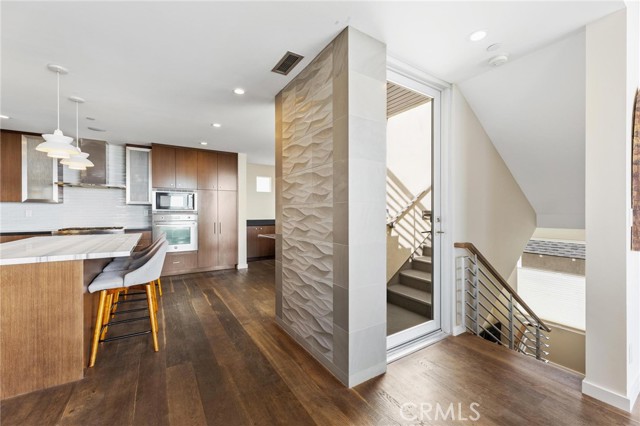 726 Loma DR