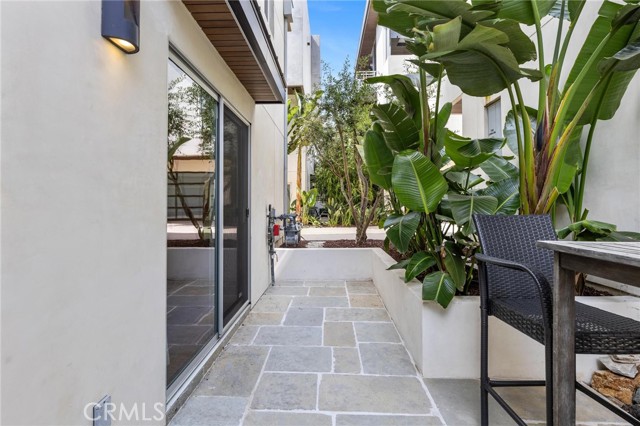 726 Loma DR