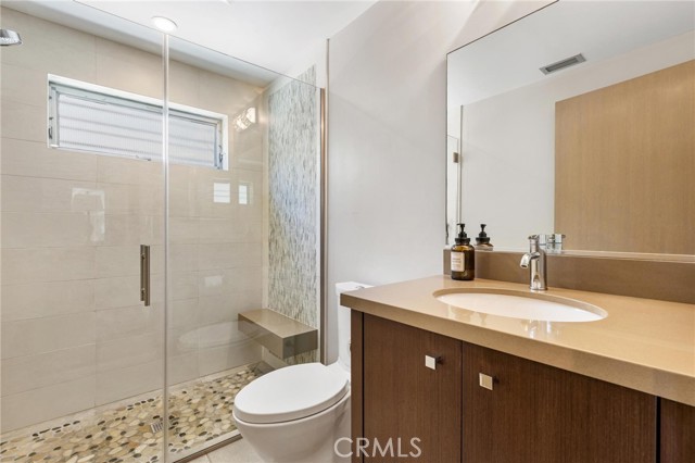 726 Loma DR