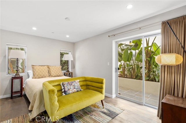 726 Loma DR