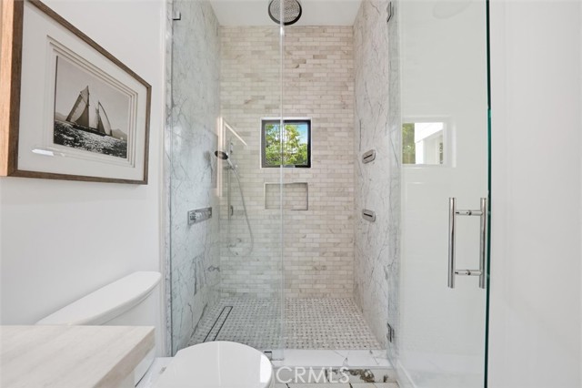 2126 Havemeyer LN