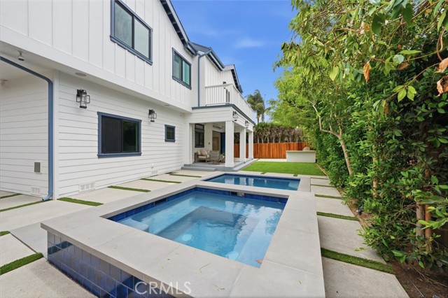 2126 Havemeyer LN