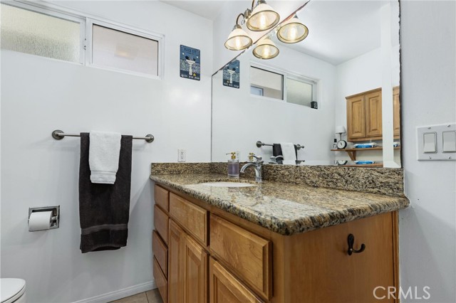 240 Hampton DR