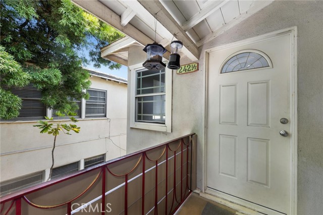240 Hampton DR