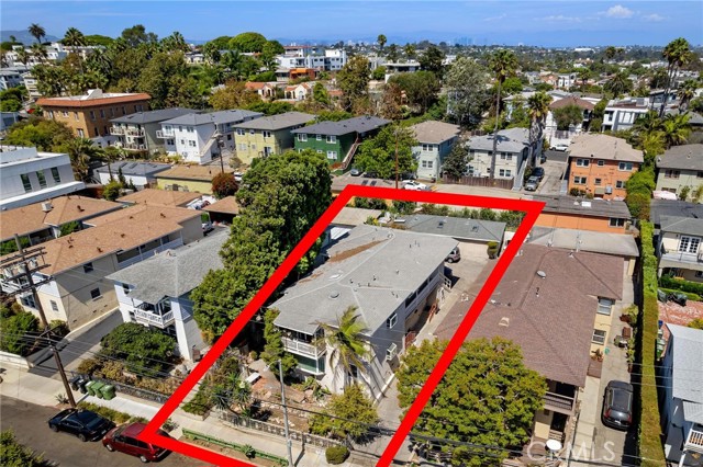 240 Hampton DR