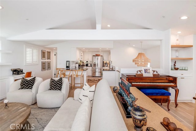 433 Marine Unit B Manhattan Beach Ca Us 90266 Sb26186115mr
