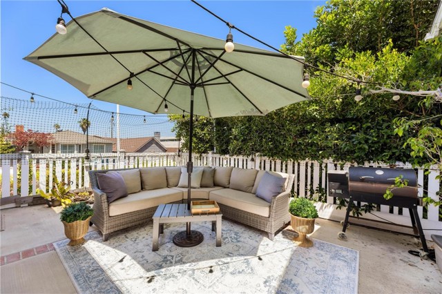522 Marine AVE