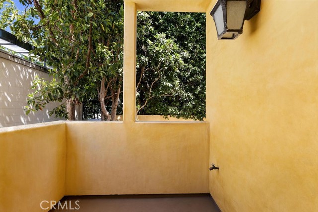1551 Artesia BLVD Unit: 4
