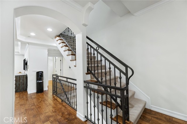 1551 Artesia BLVD Unit: 4