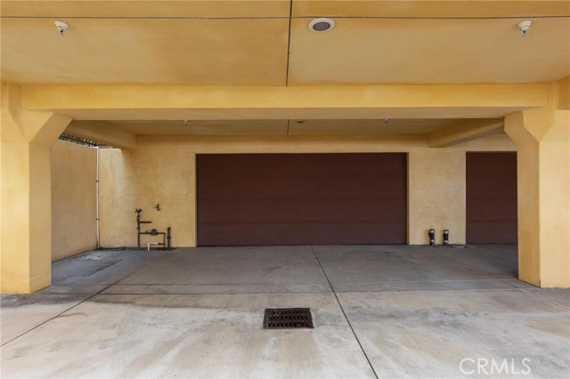 1551 Artesia BLVD Unit: 4