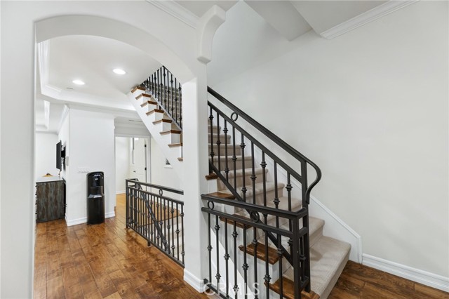 1551 Artesia BLVD Unit: 4