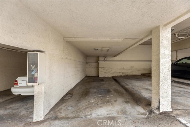538 Avenue A Unit: 2A