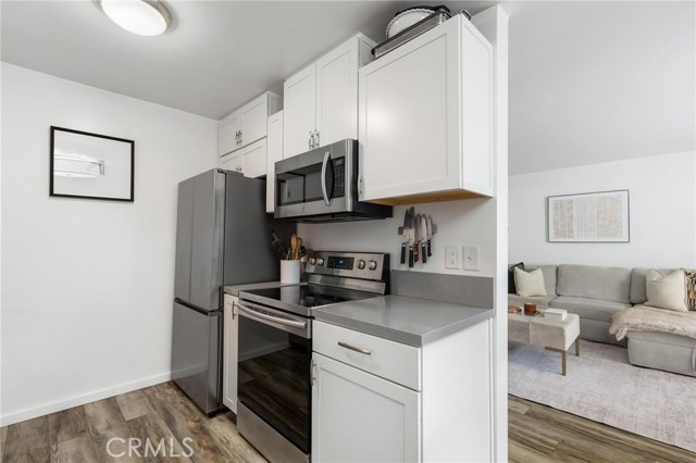 538 Avenue A Unit: 2A