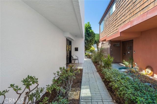 732 Hermosa AVE