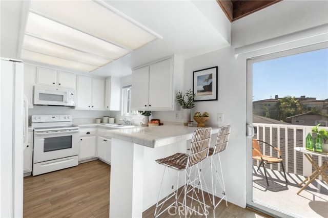 732 Hermosa AVE