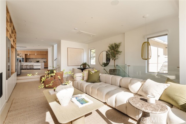 202 Calle Miramar