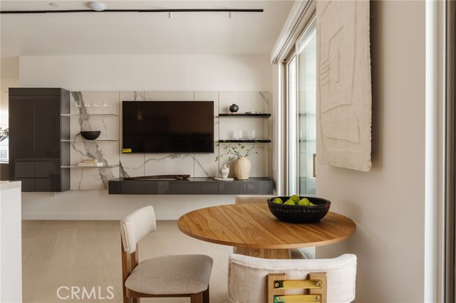 202 Calle Miramar
