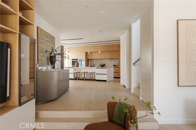 202 Calle Miramar