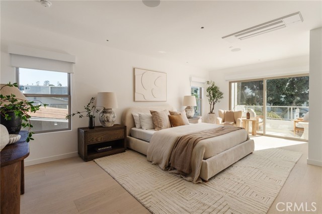 202 Calle Miramar