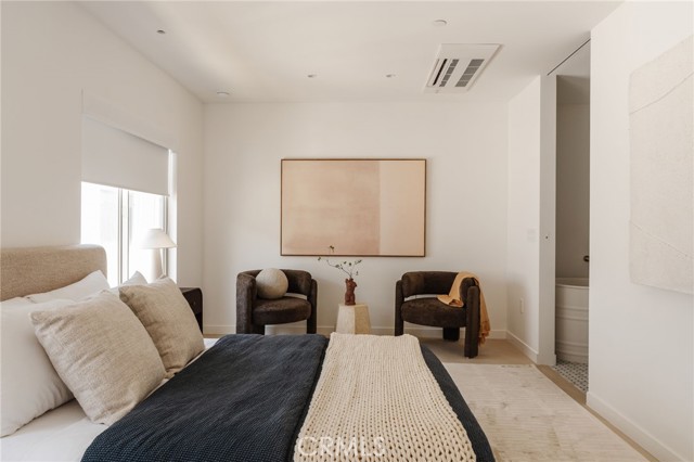 202 Calle Miramar