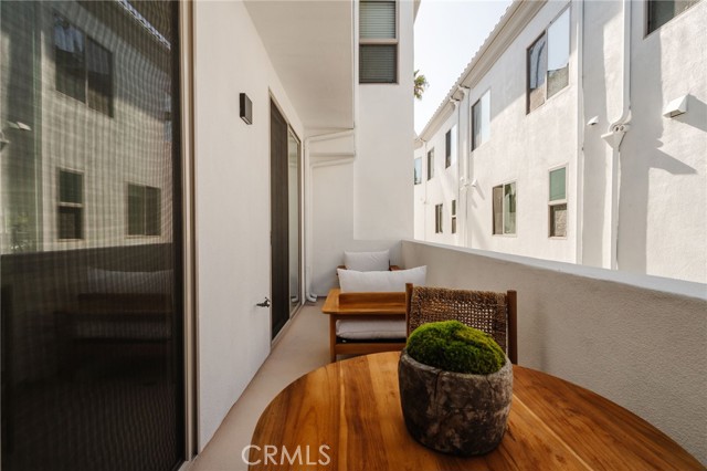 202 Calle Miramar