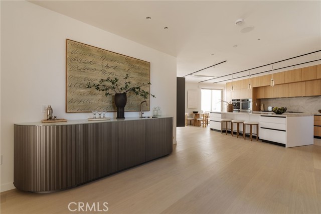 202 Calle Miramar