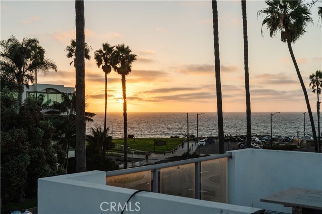 202 Calle Miramar