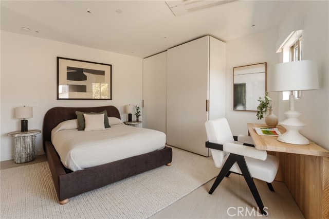 202 Calle Miramar