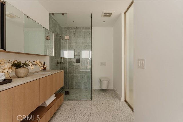 202 Calle Miramar