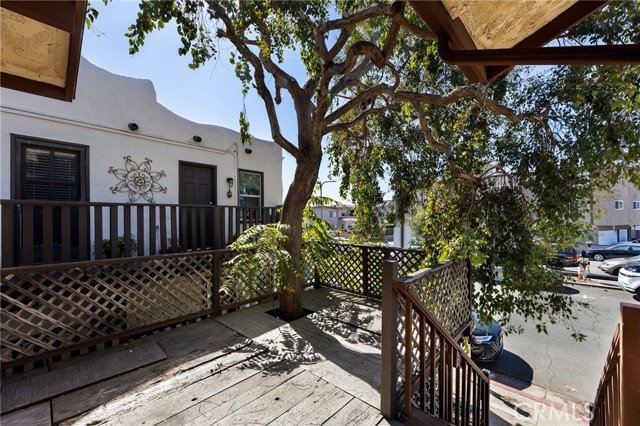 1920 Hermosa AVE
