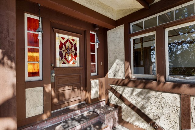 1920 Hermosa AVE