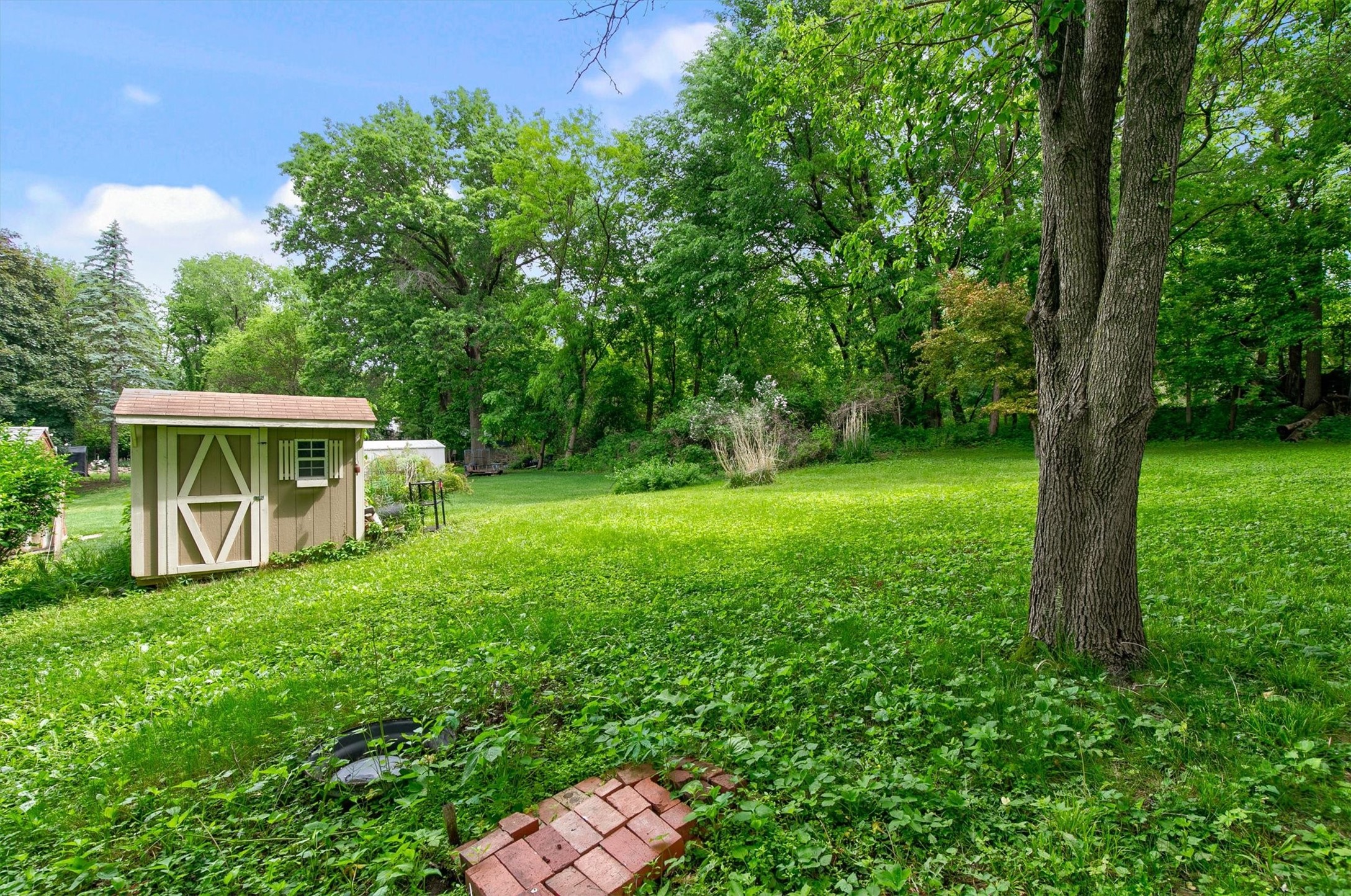 1001 Cummins Parkway