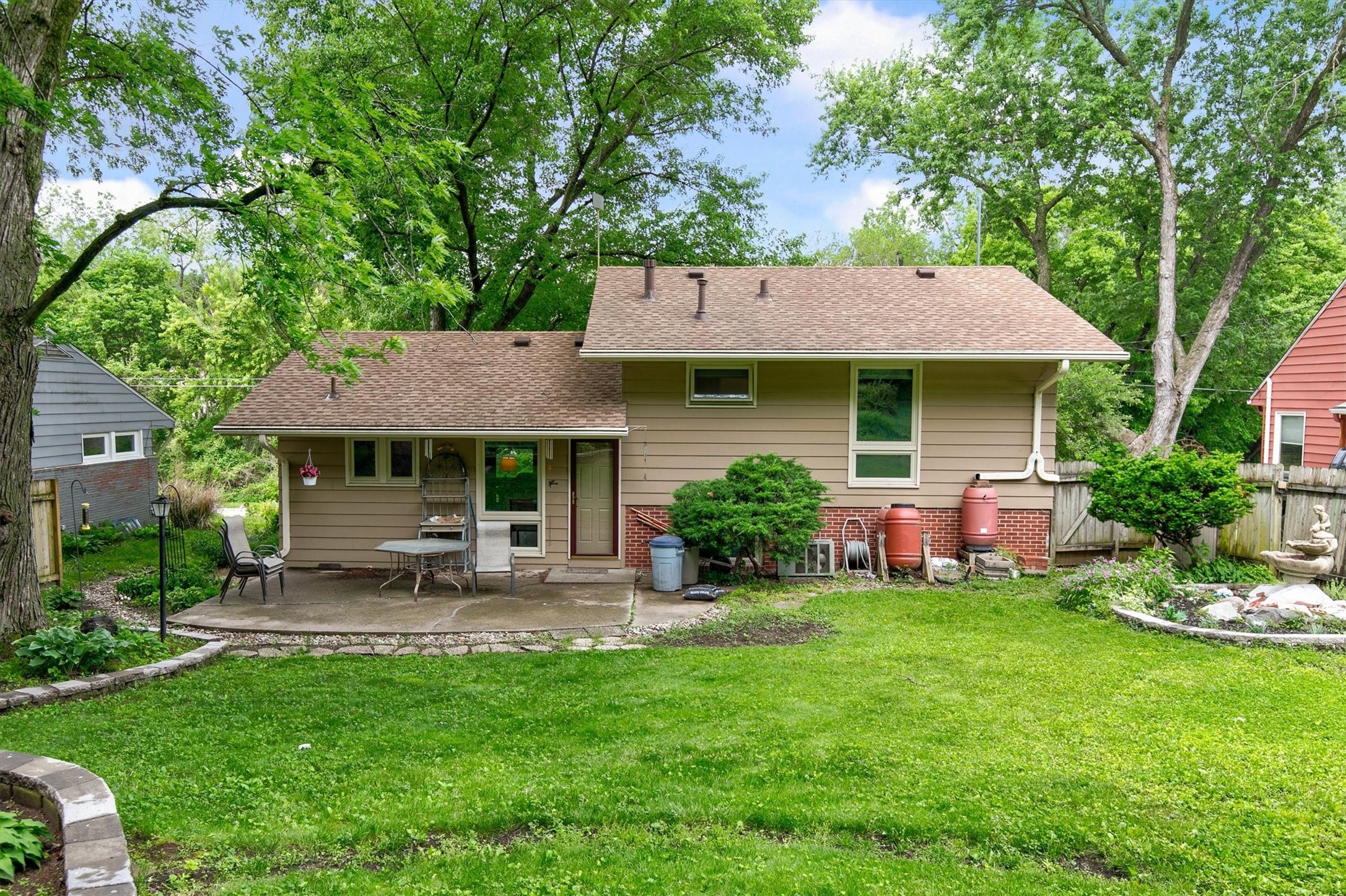 1001 Cummins Parkway