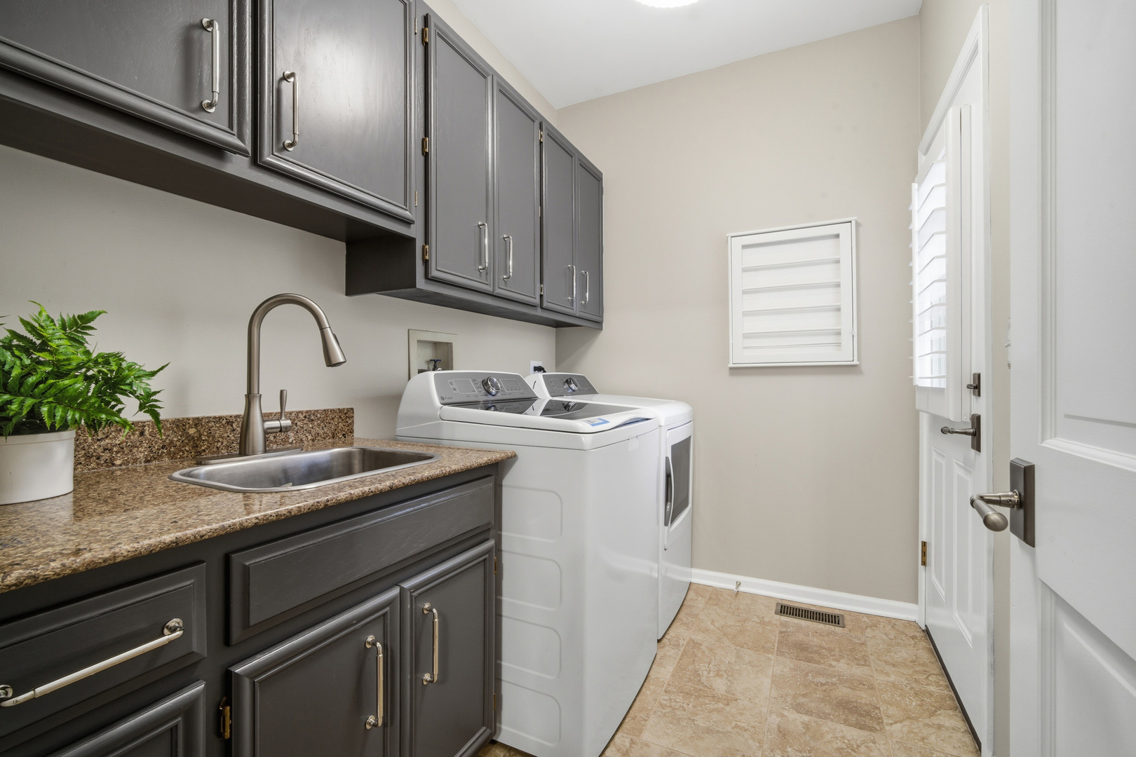 28790 N Sky Crest Drive