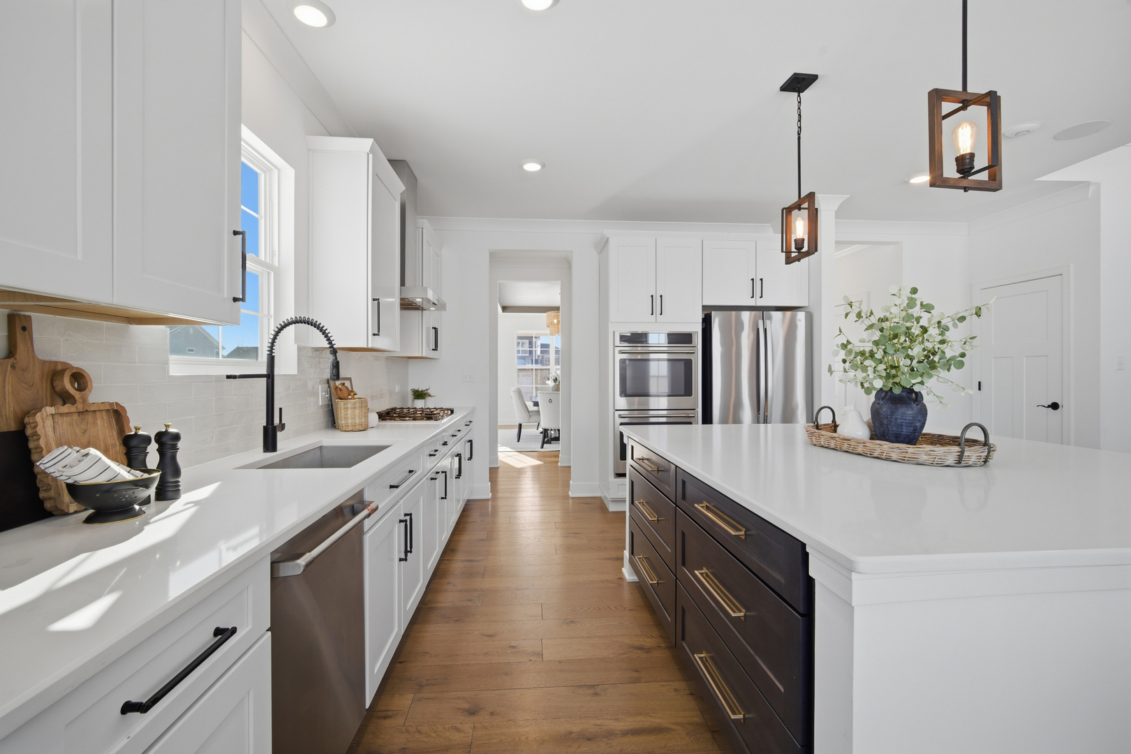 4 Crystal Downs Drive