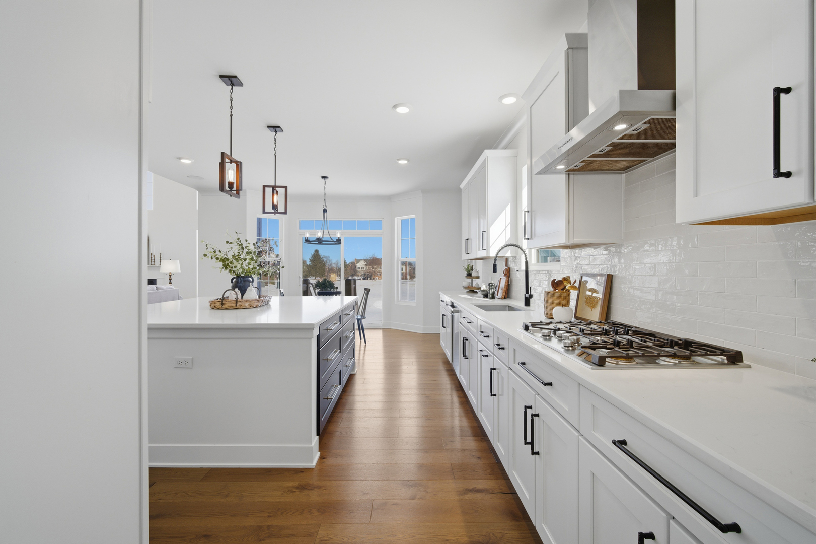 4 Crystal Downs Drive